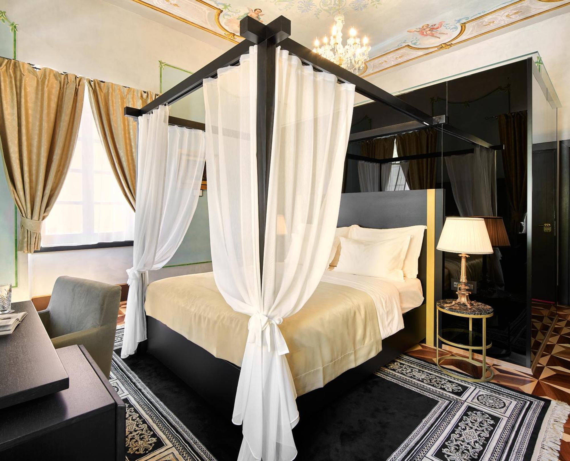 King Kresimir Heritage Hotel (Adults Only) Šibenik Esterno foto
